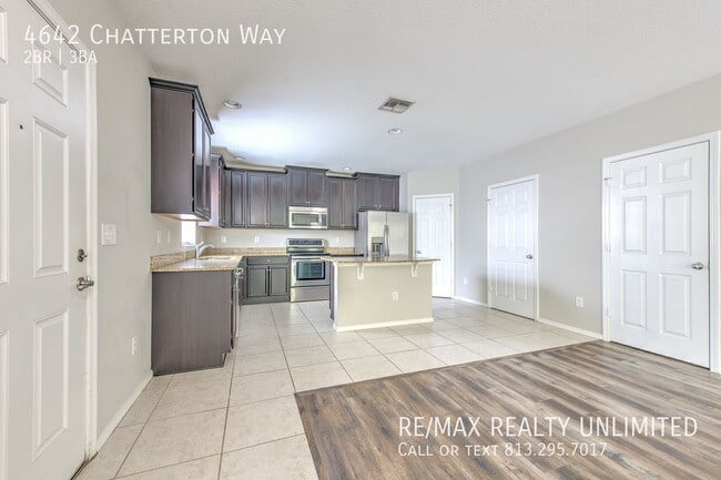 4642 Chatterton Way