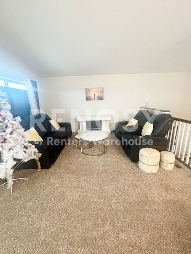 Photo - 4634 9th St NE