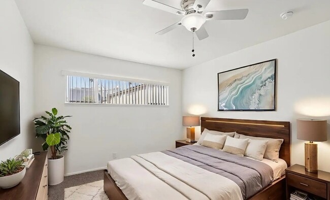 Photo - 511 E Sahara Ave Unidad B103
