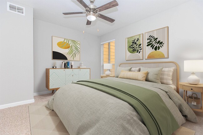 Photo - 21717 Inverness Forest Blvd Unidad 705