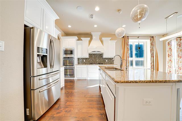 Photo - 6844 Westbury Dr