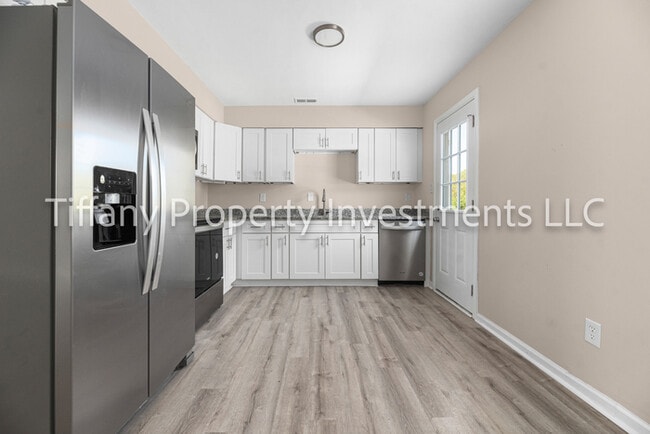 Photo - 3350 Misty Wood Dr