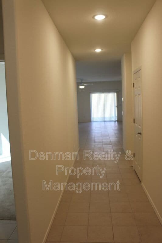 Photo - 288 W Tropical Dr