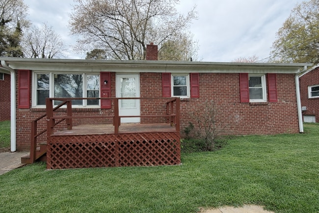 Building Photo - 4012 May St