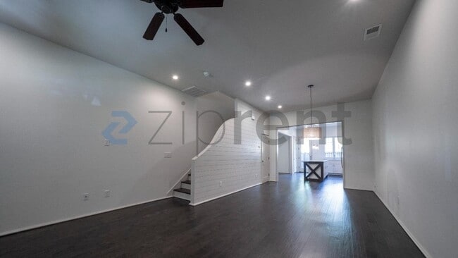 Photo - 1346 Calash Ave