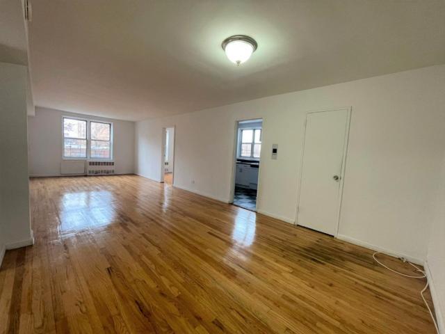 2 bedroom in Flushing NY 11355 - 2 bedroom in Flushing NY 11355 Condo Unit 433