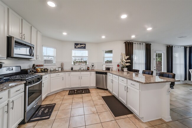 Photo - 16502 Live Oak Canyon Dr