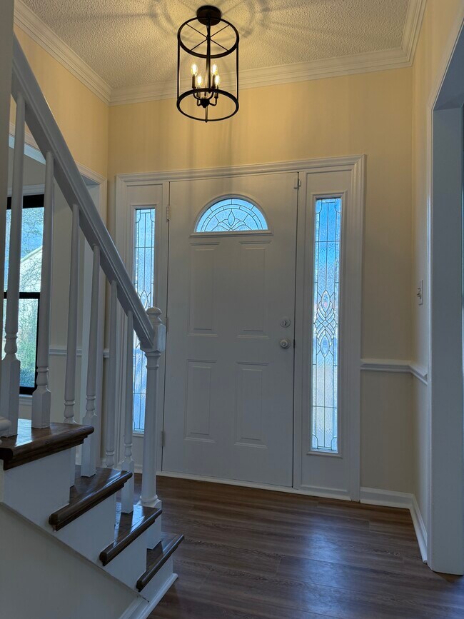 Photo - 2205 Branderwood Dr