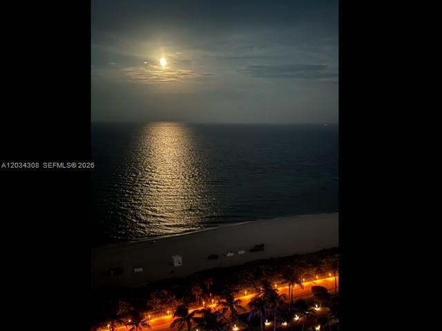 Photo - 4779 Collins Ave Unidad 1804