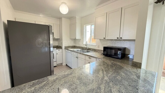 Photo - 3712 Willow Pass Rd Unidad # 34