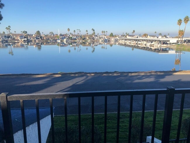 Photo - 5771 Cutter Loop