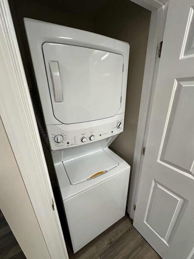 Photo - 2 Bedroom 2 Bathroom Condo!