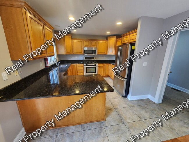 Photo - Fabulous 4 Bedroom In Schmidt Farms