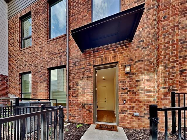Building Photo - 129 E Oscar Dr Rental