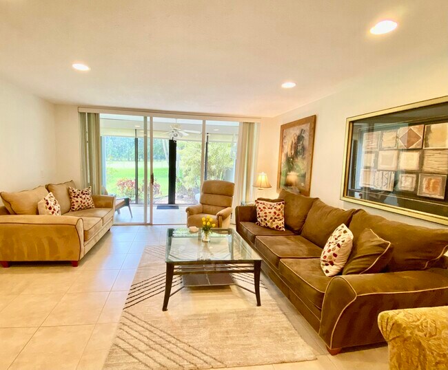 4801 Esedra Ct Unidad 104