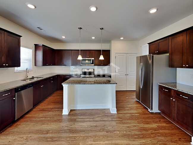 Photo - 600 Drema Ct