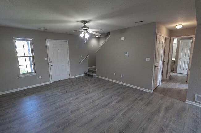 Photo - 3927 Snowy Owl Dr