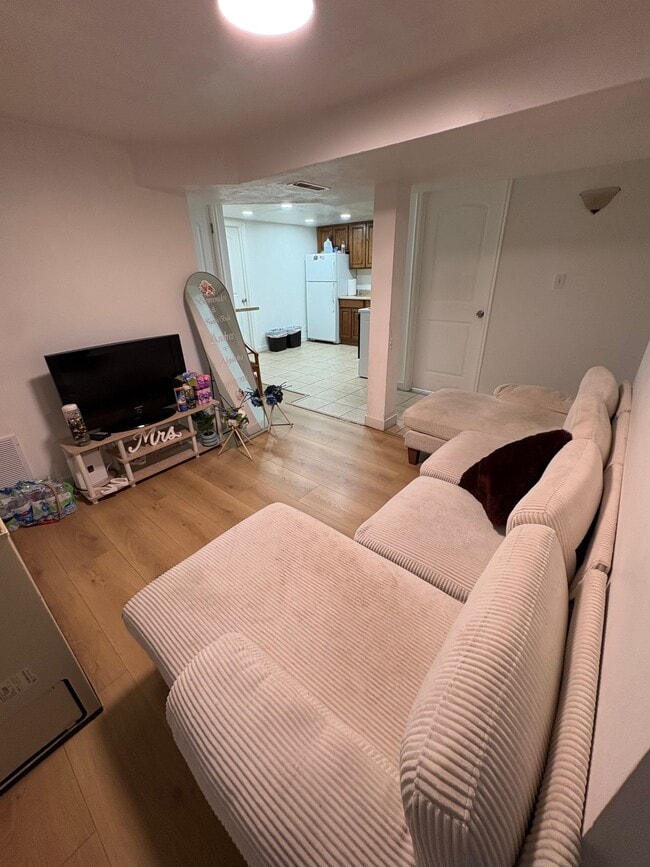 Photo - 3608 Tyler Ave Unit 2