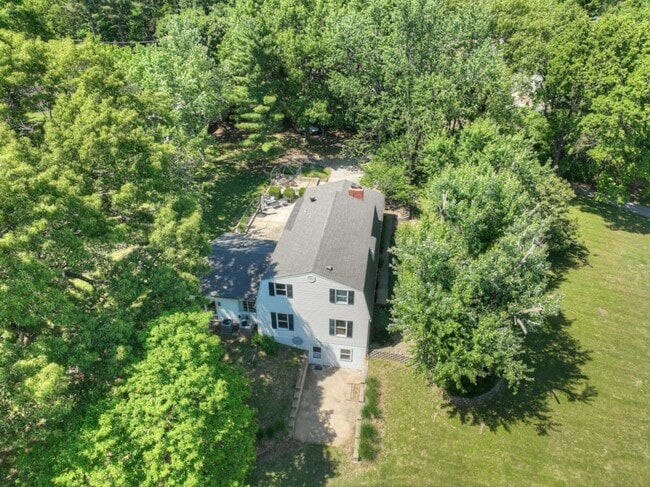 Photo - 1306 Marion Dr