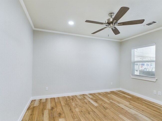 Photo - 802 Apple St Unit Apple St