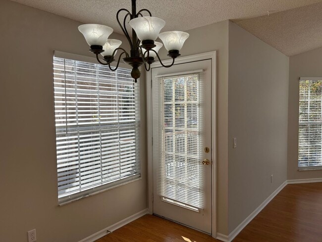 Photo - 645 Stafford Terrace Unidad 162