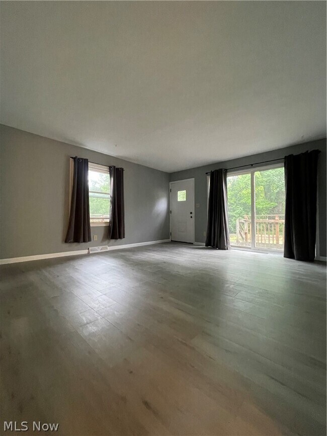 Photo - 1399 Barlow Rd Unit 3