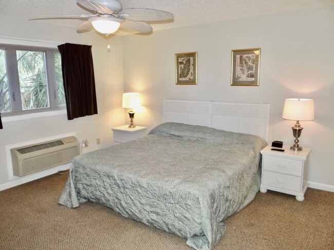 Photo - Utilities Included Seasonal Rental Availab...