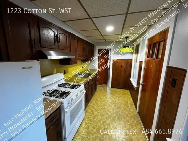 Photo - 1223 Cotton St