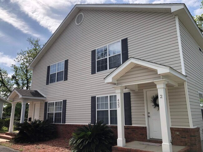 Photo - 433 W Brevard St