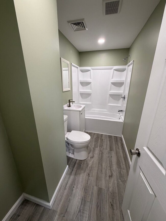 Photo - 2BR 1BA Fresh Interior Remodel.