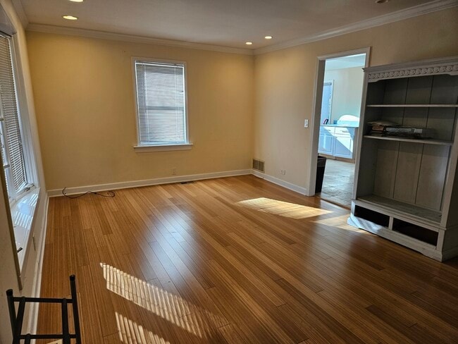 Photo - 1N670 River Dr