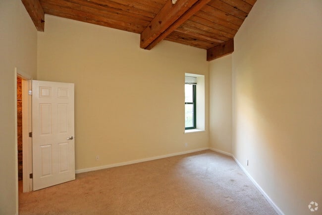 lofts at tobacco row River Lofts at Tobacco Row | Richmond, VA | Starting at $1,105
