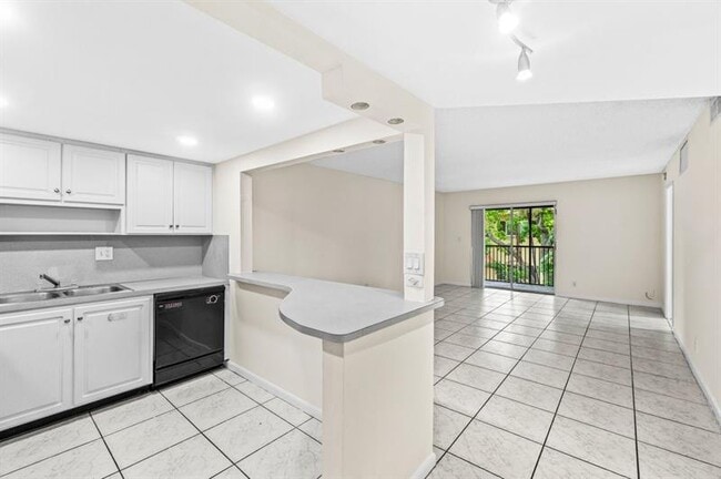 Building Photo - 253 S Cypress Rd Unit 242 Rental