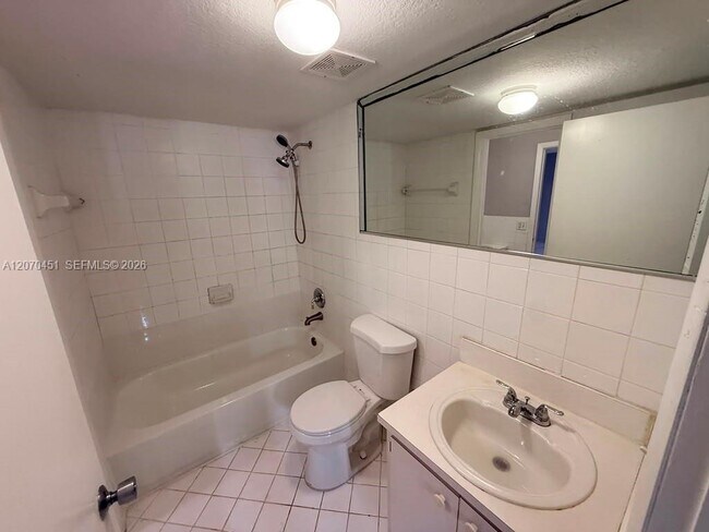 6278 W 22nd Ct Unit 14