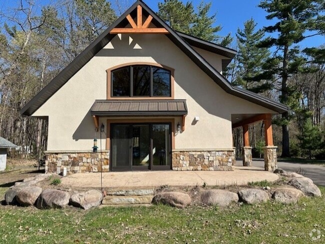 Building Photo - 1 Bedroom Home on Gull Lake! Beautiful Sun...
