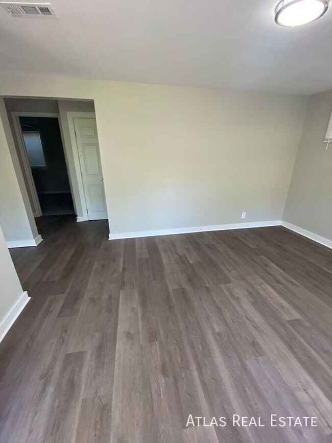 Photo - 4807 NW Homestead Rd