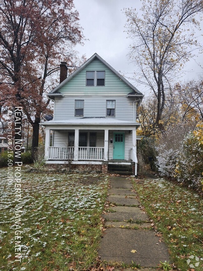 Building Photo - 3863 Mayfield Rd Unit 2 Rental