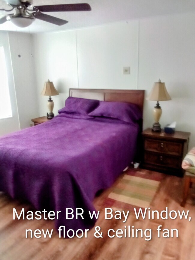 Photo - 701 Harper Pl