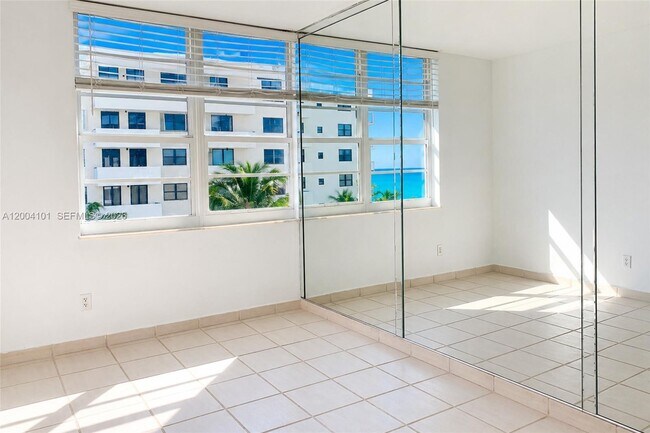 Photo - 100 Lincoln Rd Unit 732