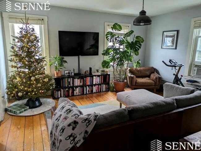 Photo - 434 Franklin St Unit 3