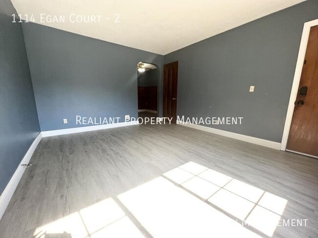 Photo - 1114 Egan Ct Unit 2