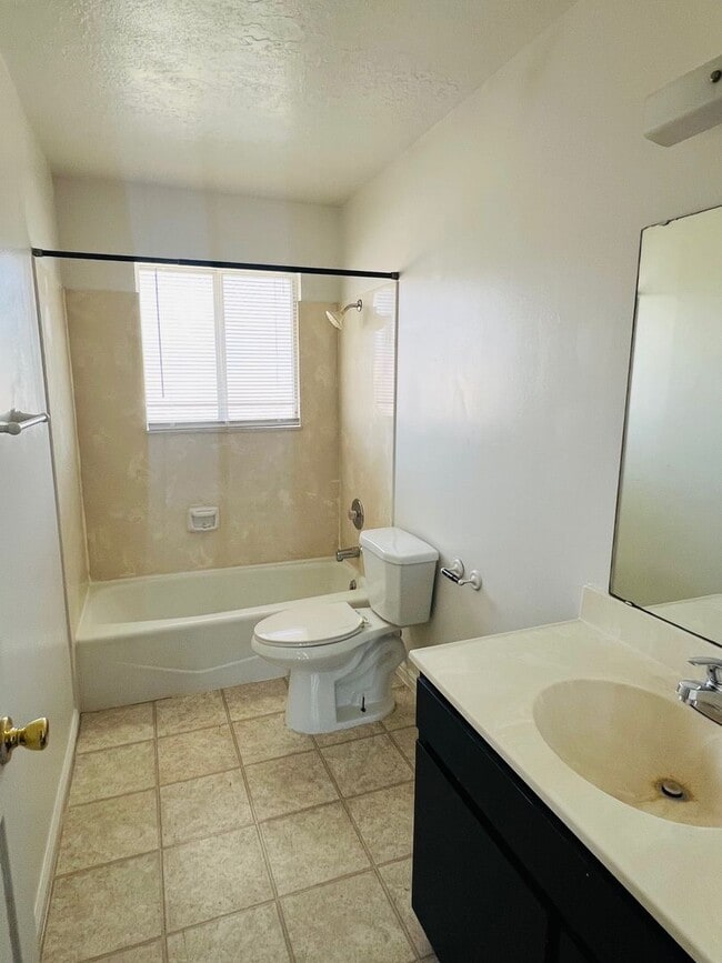 Photo - Beautiful townhome with air conditioner an...