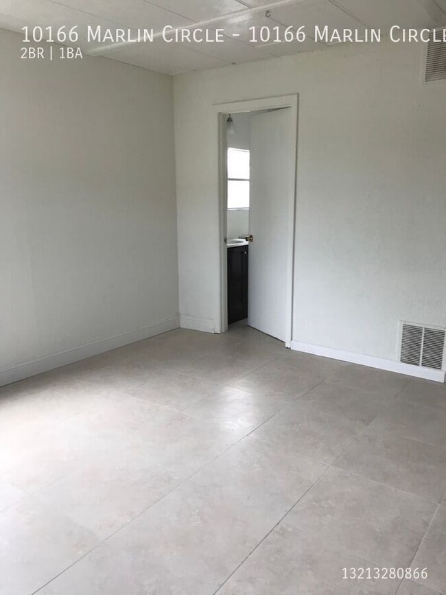 Photo - 10166 Marlin Cir Unit 3