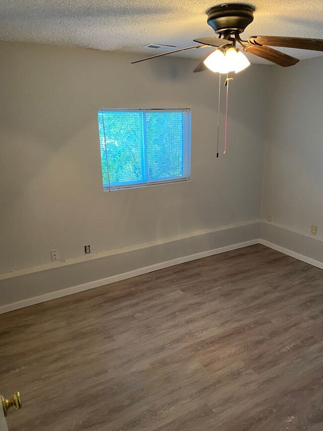 Photo - $300 OFF FIRST MONTH | $1162 | 2BR/1BA 4Pl...