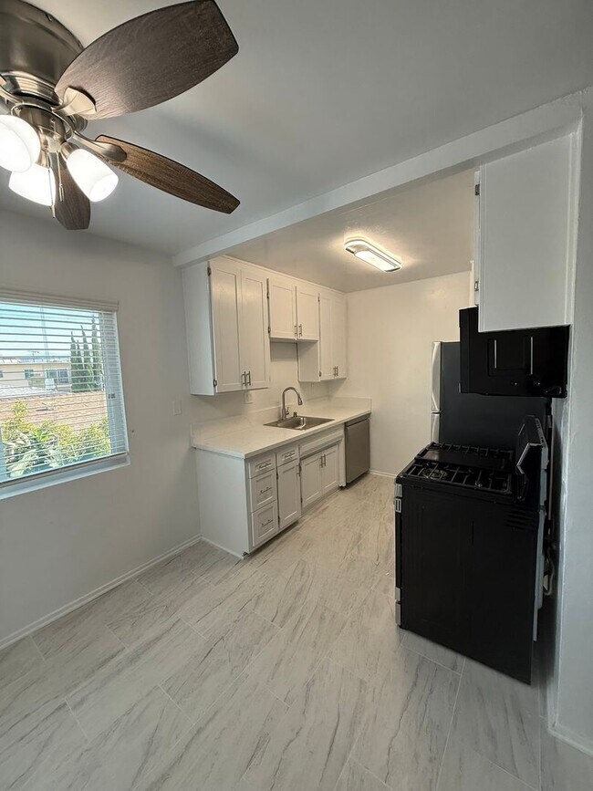 Photo - 2010 S. Garth Ave.