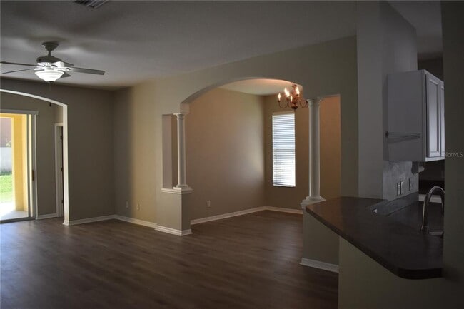 Photo - 644 Chesney Dr