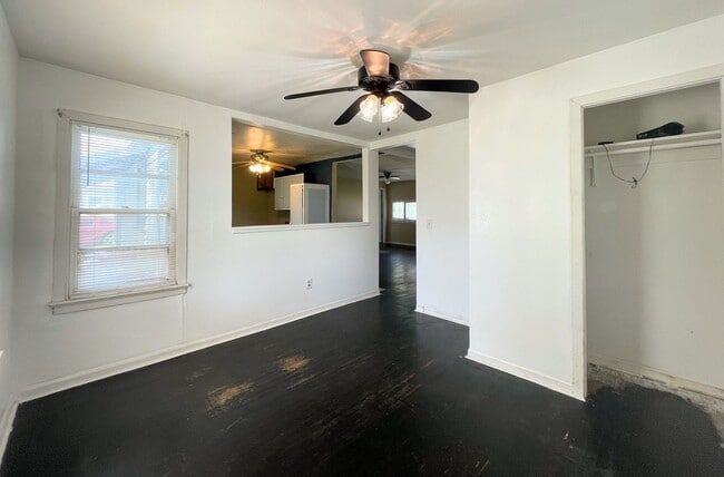 Photo - Spacious 3-Bedroom Home