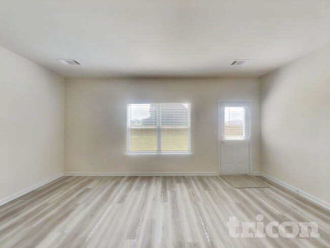 307 Oliver Dr