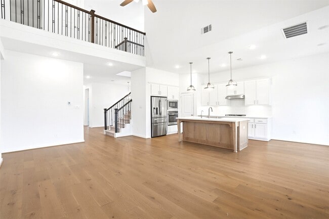 Photo - 29914 Violet Crest Ct