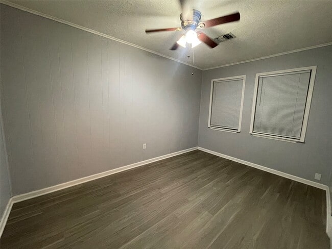 Photo - 2617 Oleander Dr